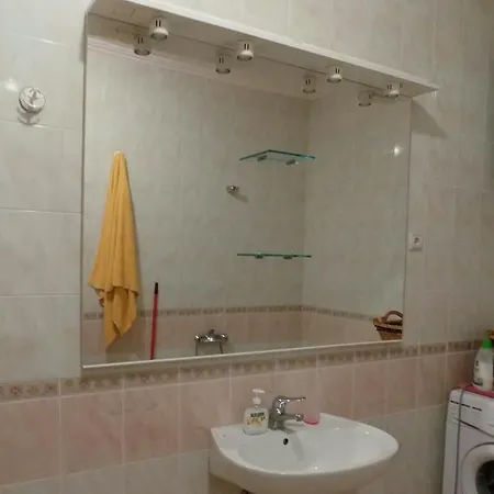 Bratovstine Apartmán *